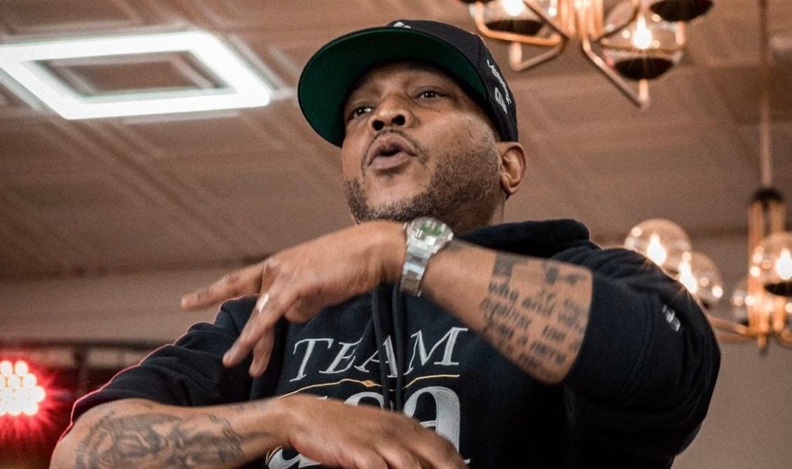 Styles P performing on The Line Up, the No Grease barbershop cypher series hosted by Ed Washington